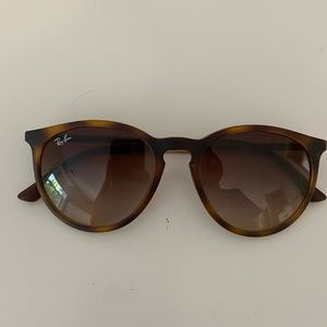 COPY - RayBan Ericas